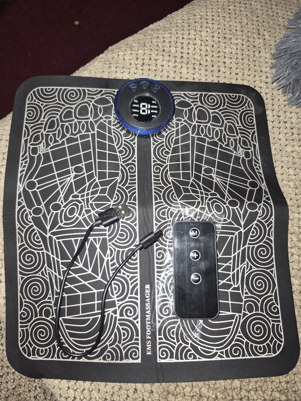EMS Foot Massager with Remote - Picture 4 of 4